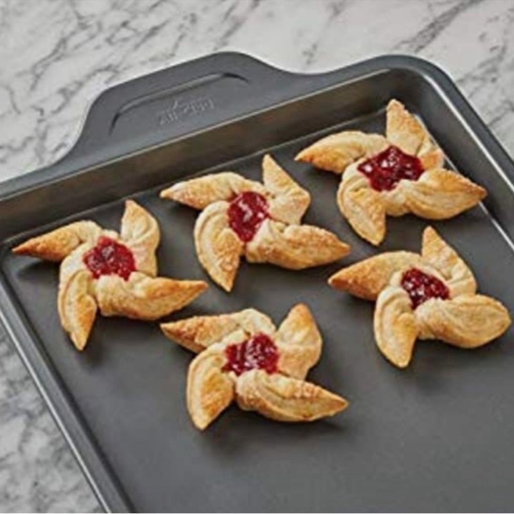 All-Clad Pro-Release Nonstick Jelly Roll Pan 15’ x 10”~NEW!